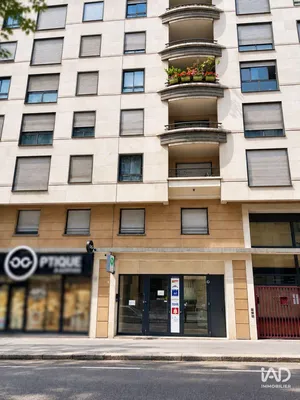 Boutique/Local commercial à PARIS (75019)