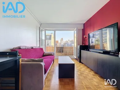 Appartement à PARIS (75011)
