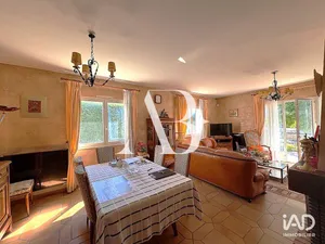 House in LÉOGNAN (33850)