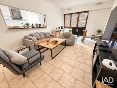 Appartement à ANGOULÊME (16000)