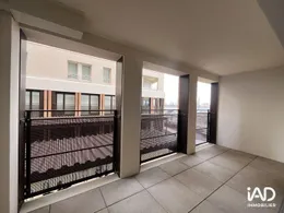 Apartment in BORDEAUX (33100)