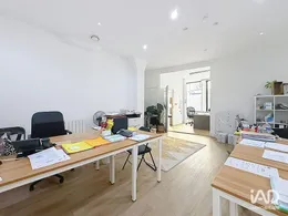 Commercial in PARIS (75012)