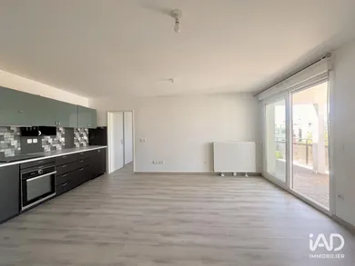 Appartement à LOGNES (77185)