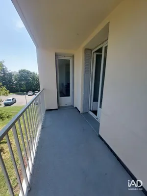 Apartment in CHUZELLES (38200)