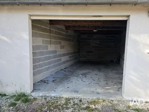 Parking à CHÂLONS-EN-CHAMPAGNE (51000)