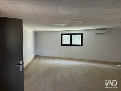 Office in LA TOUR-DE-SALVAGNY (69890)