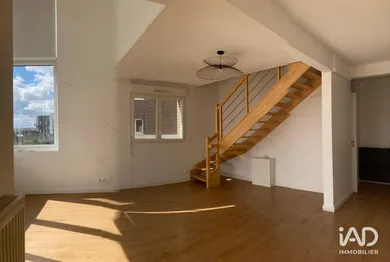Apartment in ATHIS-MONS (91200)