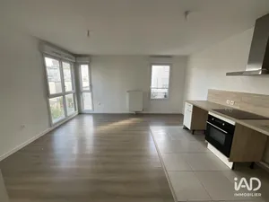 Apartment in POISSY (78300)
