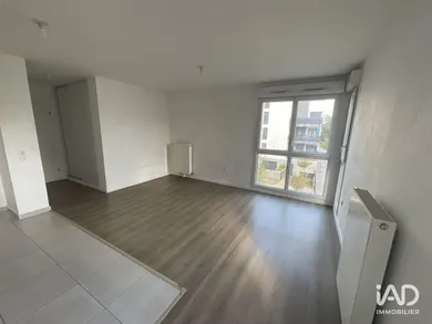 Apartment in POISSY (78300)