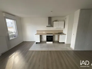 Apartment in POISSY (78300)