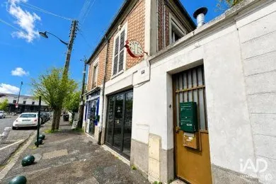 Boutique/Local commercial à CORBEIL-ESSONNES (91100)