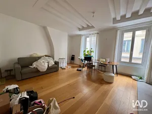 Appartement à PARIS (75011)