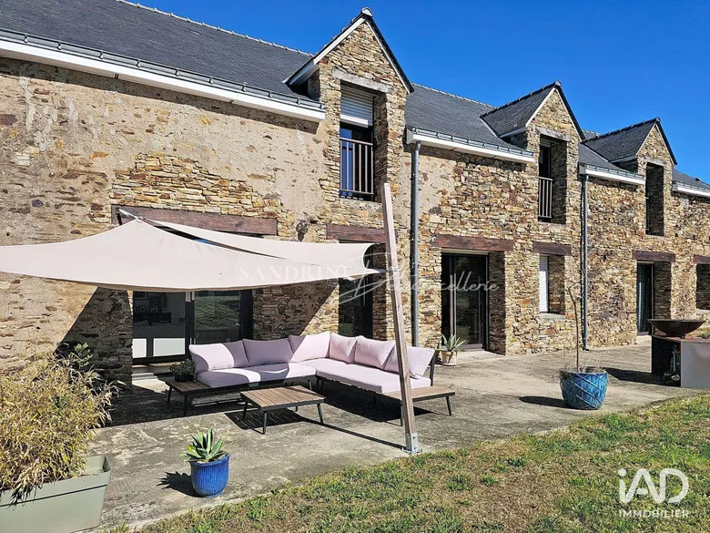 Maison 7 pièces 193 m² · à Fay-de-Bretagne · 193 m² · 399 000 €
