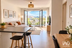 Apartment in ROMAINVILLE (93230)