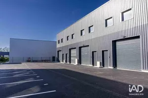 Local d’activité à SAINT-PIERRE-DU-PERRAY (91280)