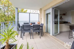 Appartement à SAINT-MANDÉ (94160)