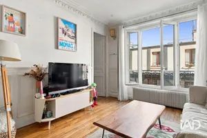 Apartment in PARIS (75018)