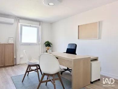 Office in LE PRADET (83220)