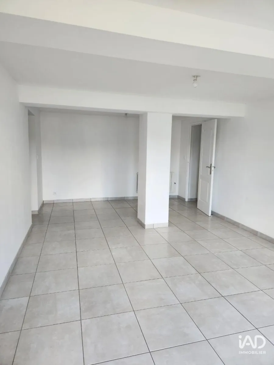 Appartement à CHAMIGNY (77260) photo 3
