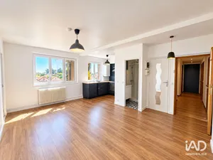 Apartment in NEUILLY-PLAISANCE (93360)