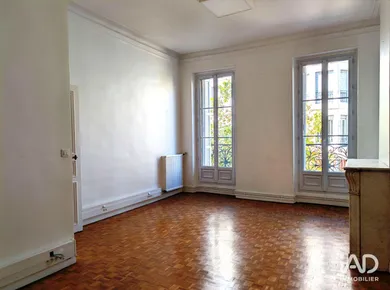Appartement à MARSEILLE (13006)
