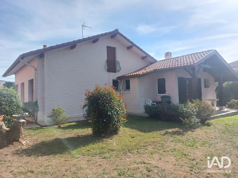 Maison 5 pièces 117 m² · à Dax · 117 m² · 215 000 €