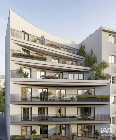 Appartement à SURESNES (92150)