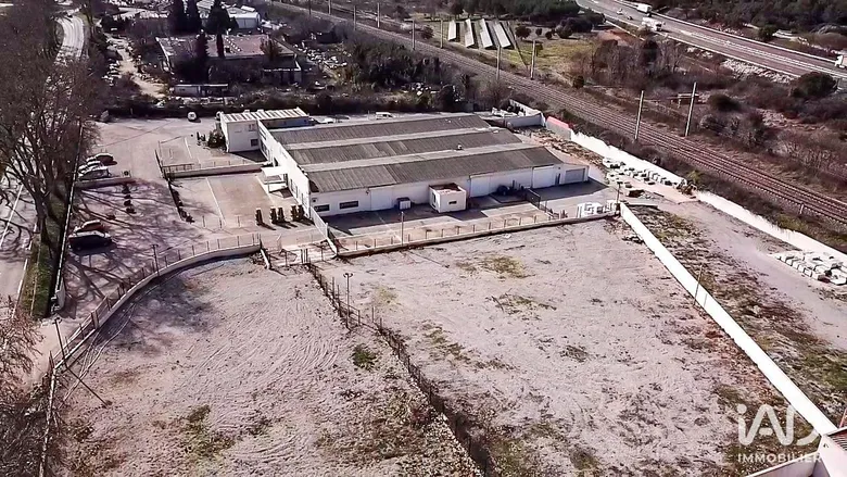 Local commercial 2 pièces 55 m² · à Bernis · 55 m² · 1 599 000 €
