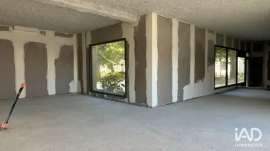 Murs commerciaux à BORDEAUX (33100)