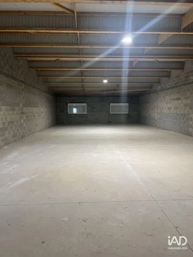 Warehouse in LESPIGNAN (34710)