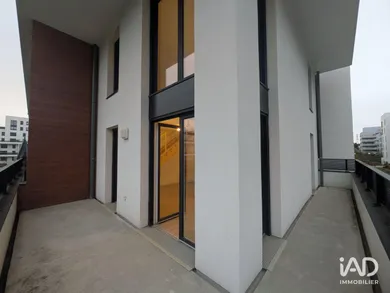 Appartement à CERGY (95000)