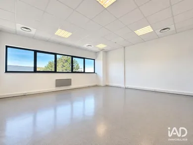 Bureaux à FÈVES (57280)