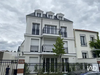 Appartement à COLOMBES (92700)