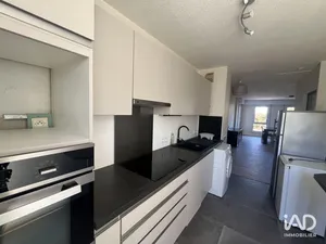 Appartement à BORDEAUX (33200)
