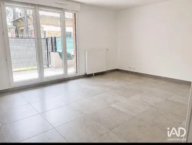 Apartment in NEUILLY-PLAISANCE (93360)