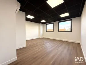 Office in MELUN (77000)
