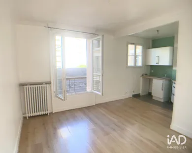Appartement à COURBEVOIE (92400)
