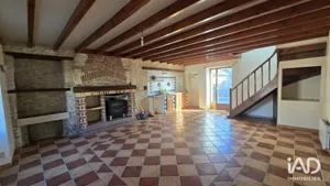 House in LUSSAC-LES-CHÂTEAUX (86320)