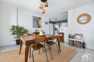 Apartment in FONTAINES-SUR-SAÔNE (69270)