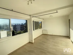 Appartement à AIX-EN-PROVENCE (13100)