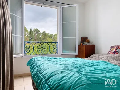 Appartement à SAINT-CLÉMENT-DE-RIVIÈRE (34980)