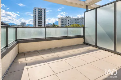 Appartement à GRENOBLE (38100)