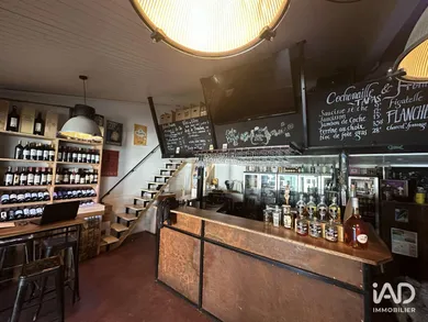 Bar-brasserie à ARS-EN-RÉ (17590)