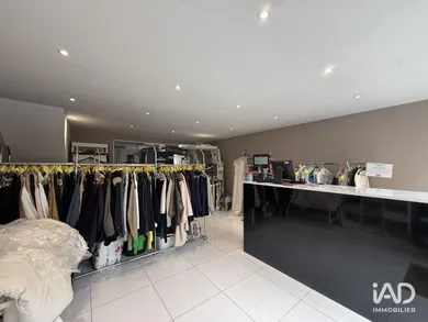Boutique/Local commercial à MOUVAUX (59420)