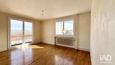 Appartement à SAINT-ÉTIENNE (42100)