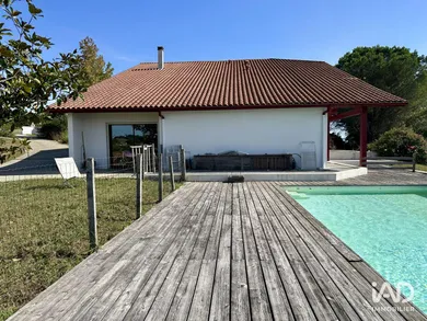Maison à BARDOS (64520)