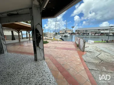 Boutique/Local commercial à SAINT-MARTIN (97150)