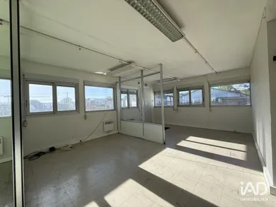 Bureaux à BOISSY-SOUS-SAINT-YON (91790)