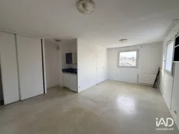 Apartment in BORDEAUX (33800)