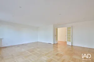Appartement à PARIS (75016)